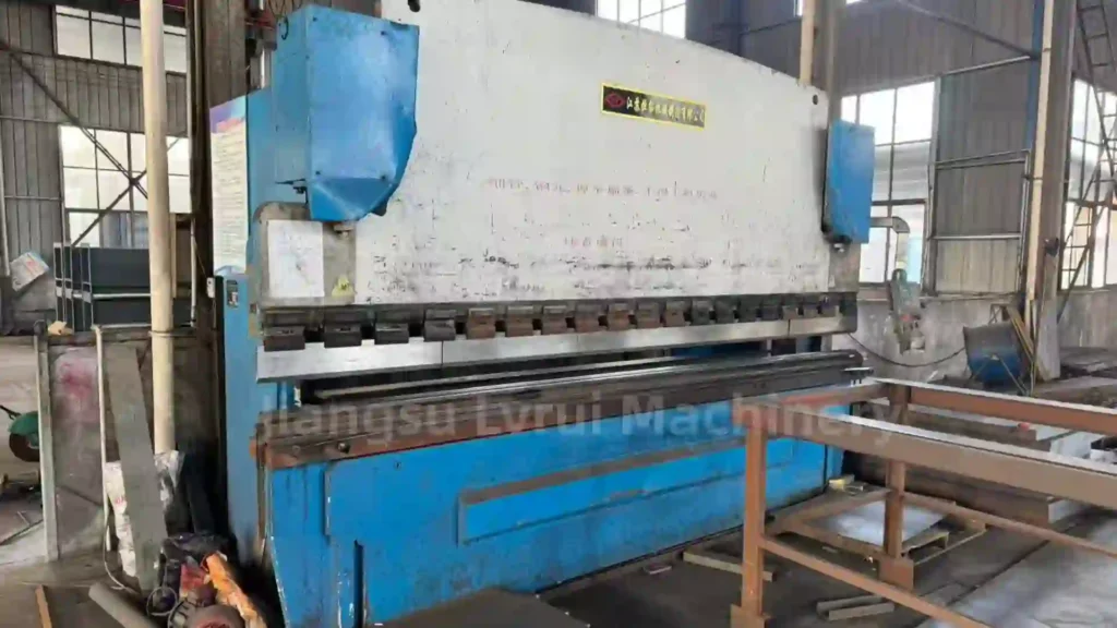 CNC Bending Machine LVRUI CNC bending machine for metal sheet bending and fabrication