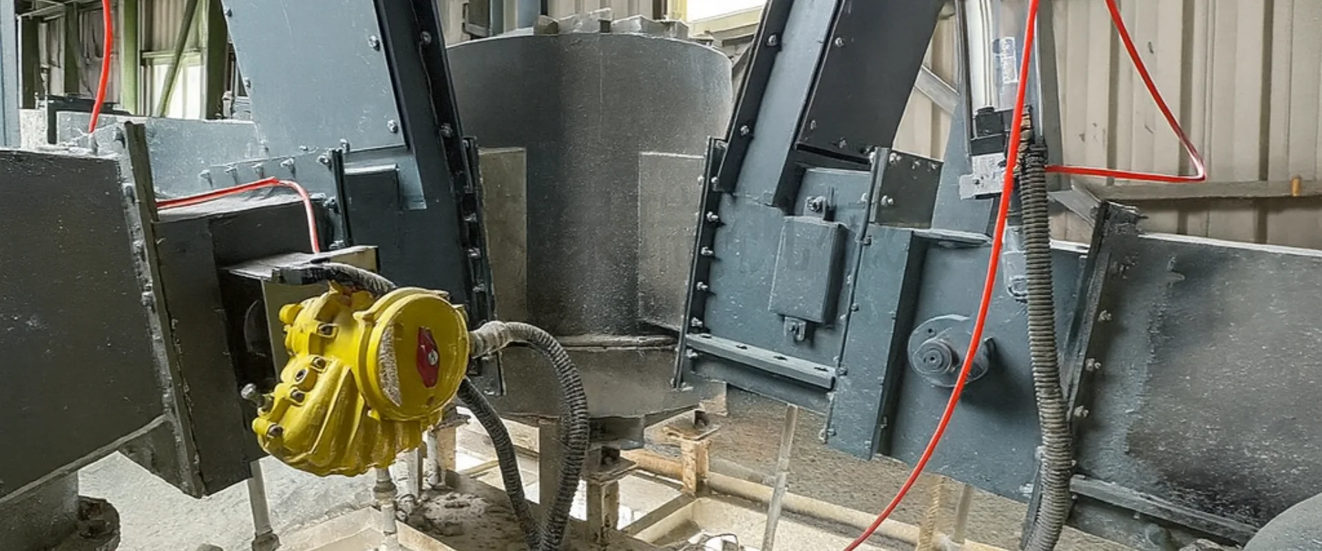 Energy Efficient Flow Control Gates for Powder and Fly Ash Handling Systems