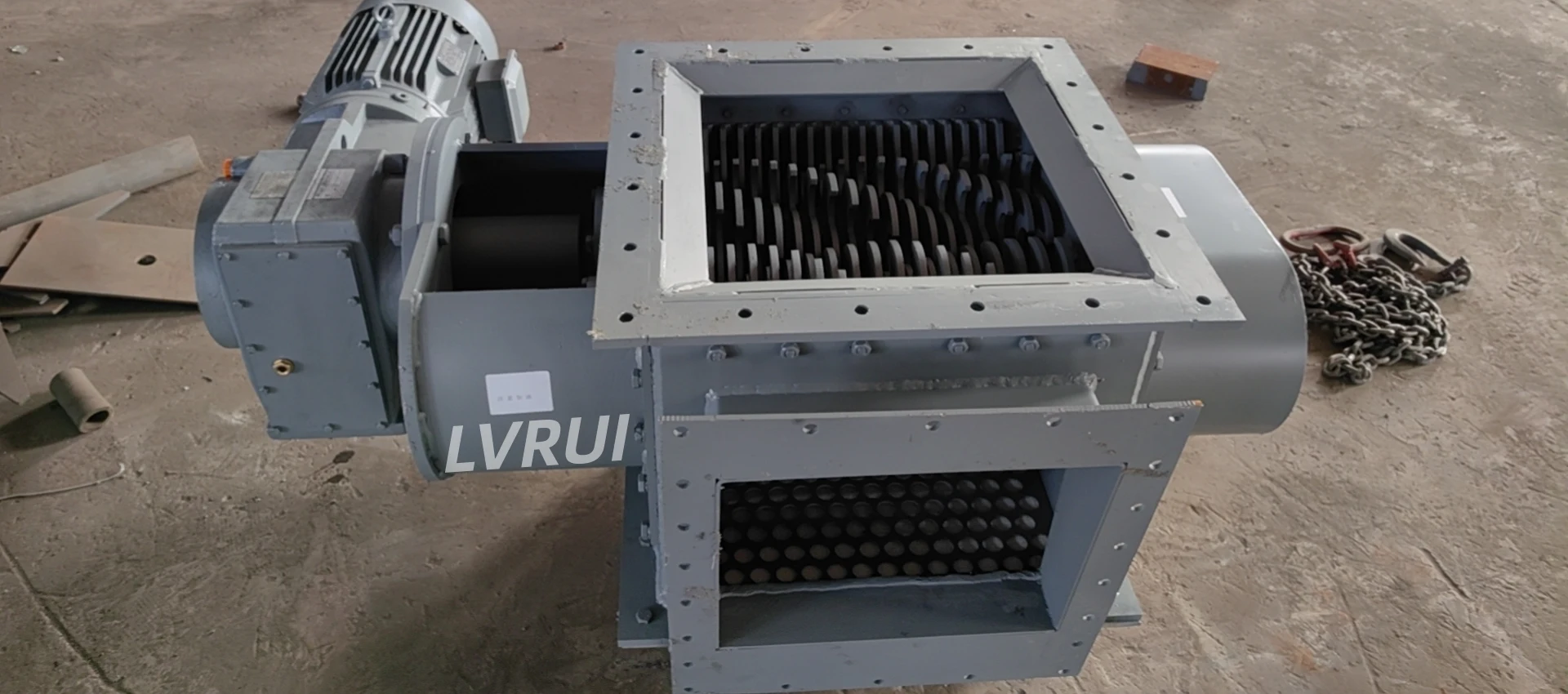 Crusher Valve Before Air Slide Conveyor: Prevent Cement Lumps and Blockage