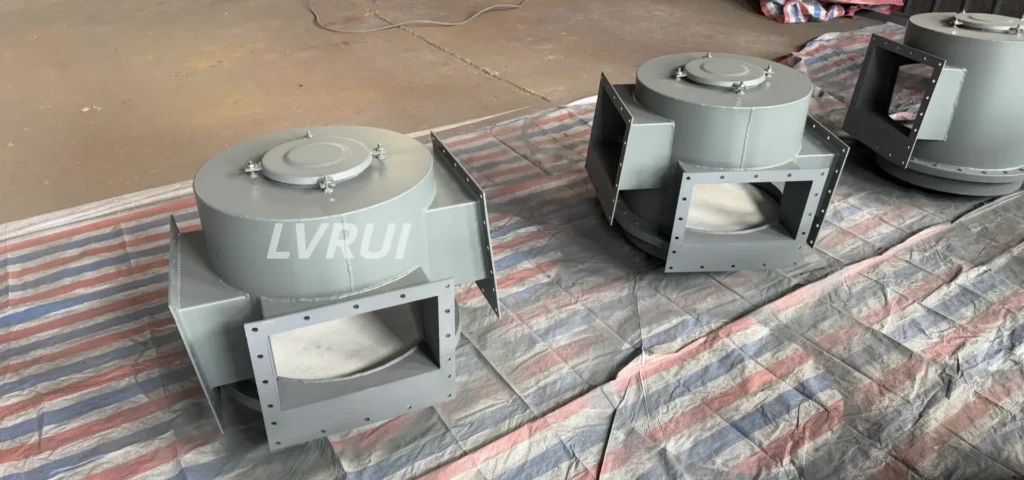 Air Slide Conveyor Three-Way Diverter Air slide conveyor three-way diverter for powder flow distribution