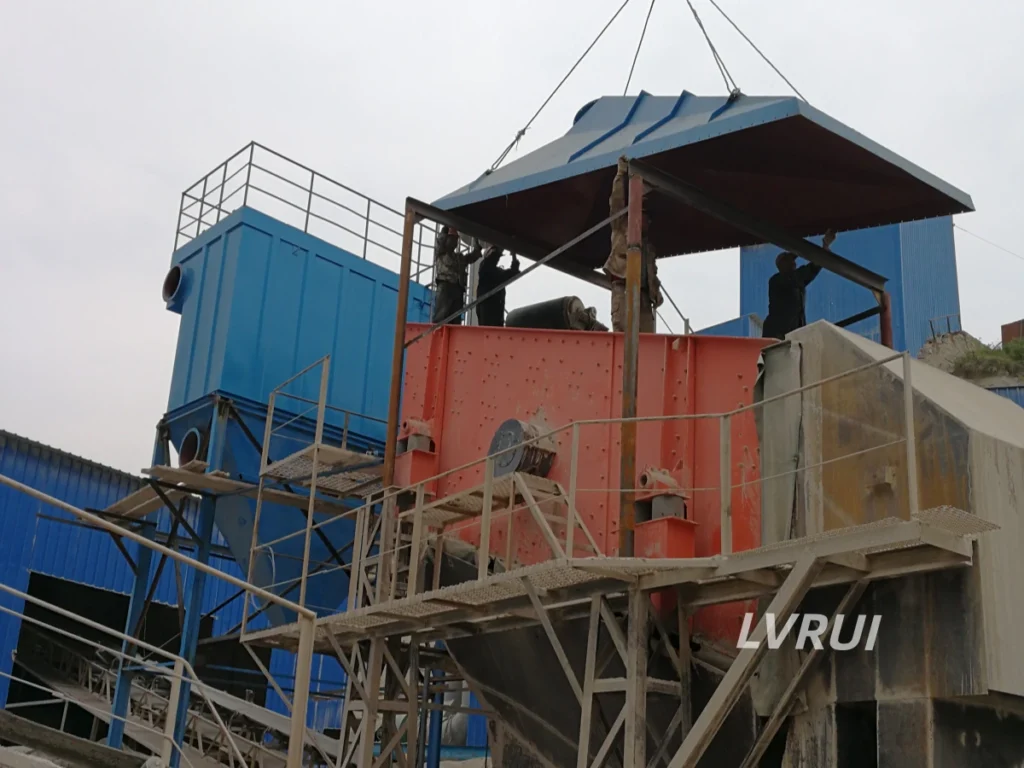 PPCS32-5 pulse jet bag filter at vibrating screen dust collection project in Zhangjiakou, China