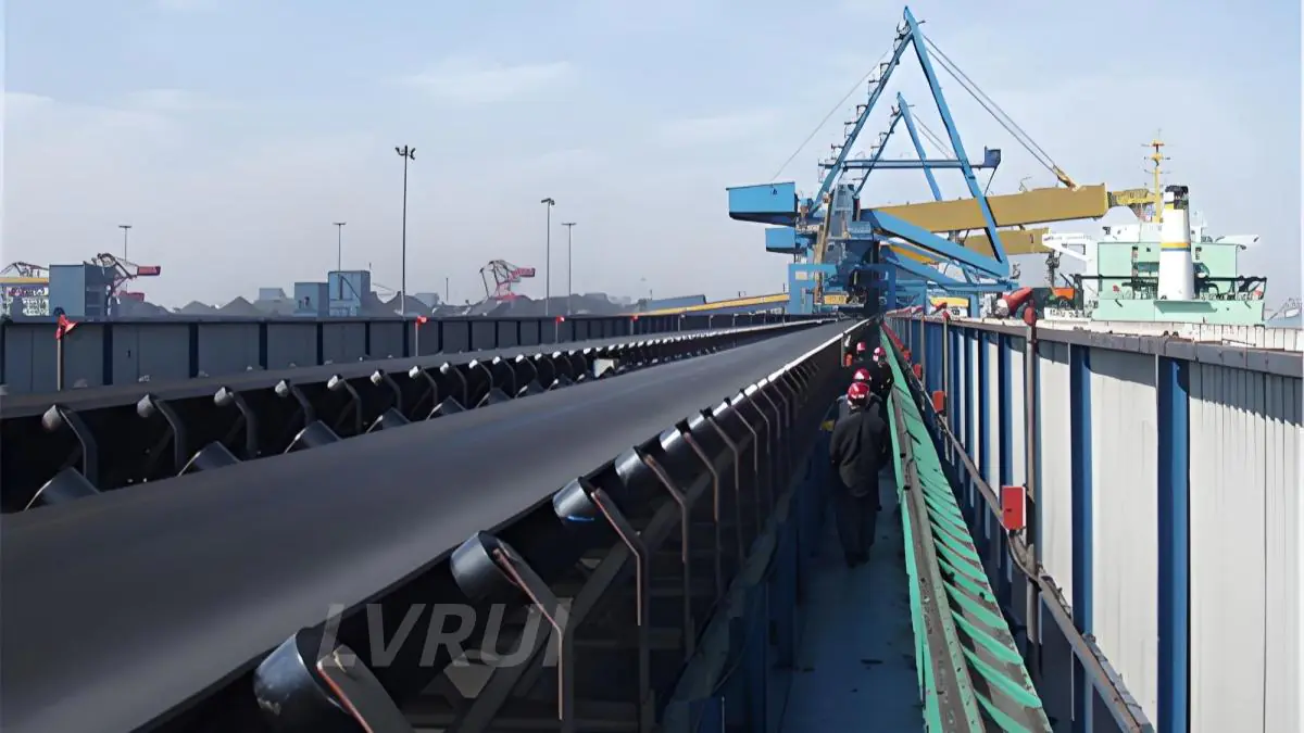 High-Efficiency Belt Conveyor System for Bulk Material Handling