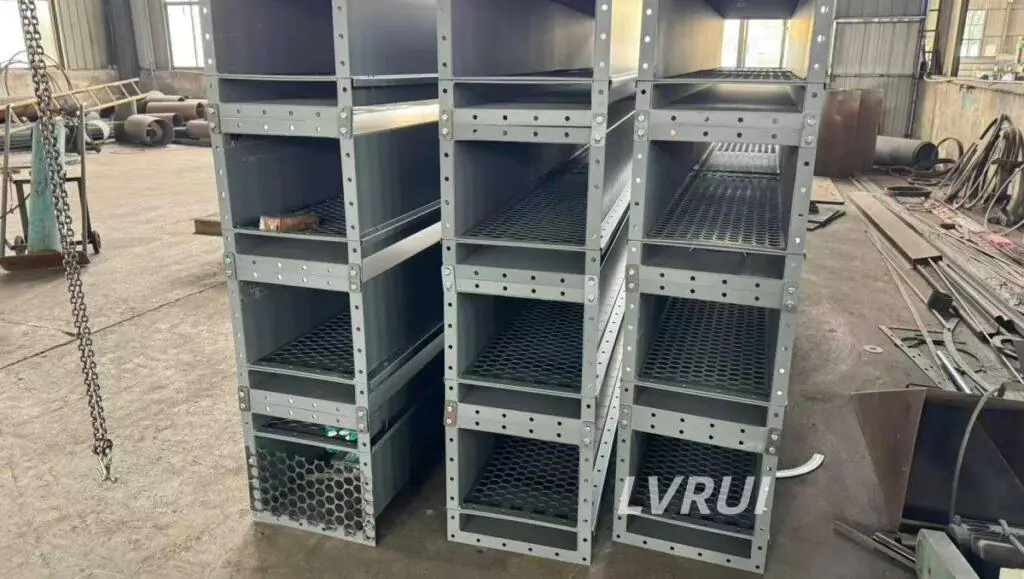 Air slide conveyor metal section for powder material conveying