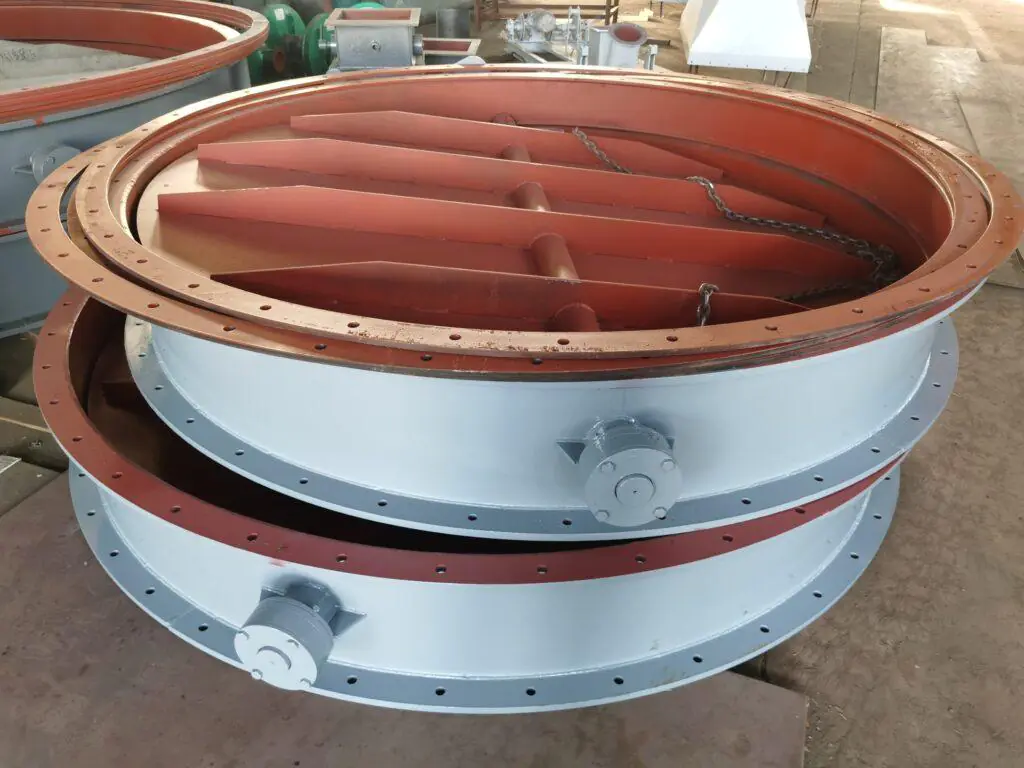 Heavy duty industrial butterfly valve for bulk material handling and airflow regulation