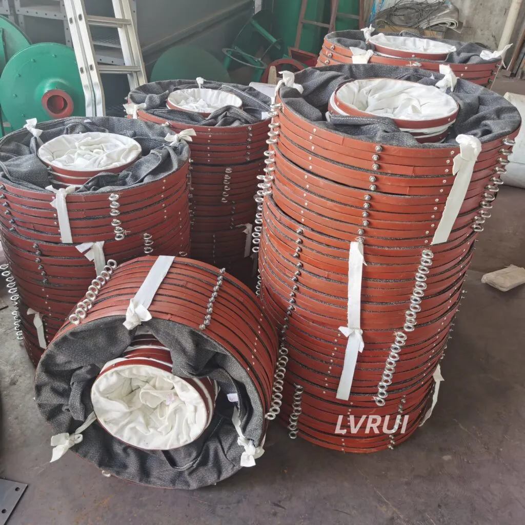 Telescopic loading bellows system for cement and fly ash Telescopic loading bellows for bulk material handling