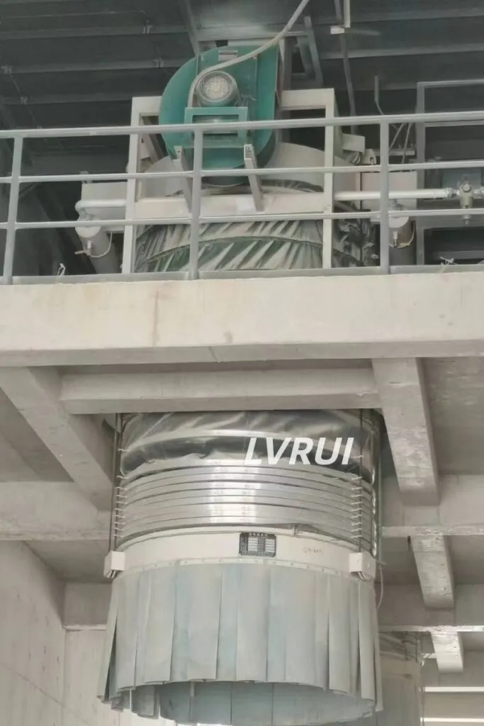 Clinker Bulk Dust Collection Machine Clinker Bulk Dust Collection Machine in cement plant for dust-free loading